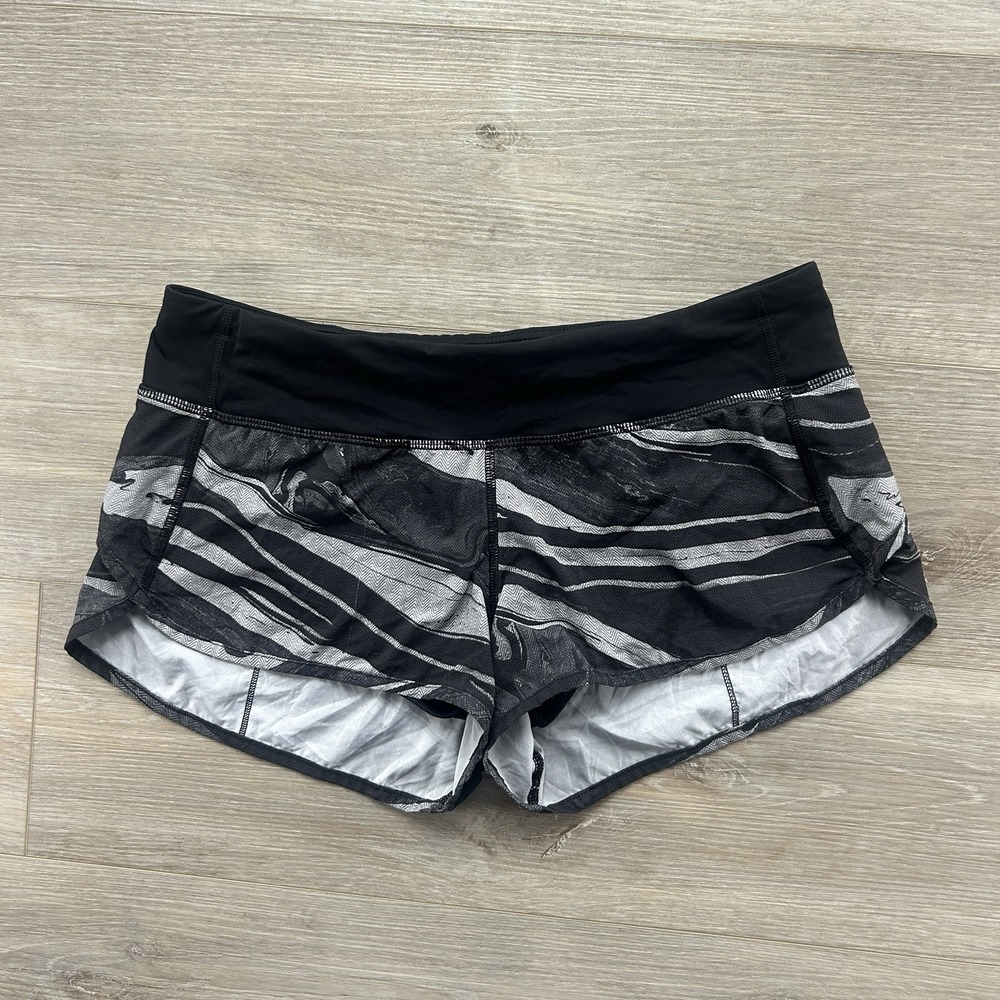 Lululemon Women's Size 8 Running Active Speed Short Marbled Mix White Black